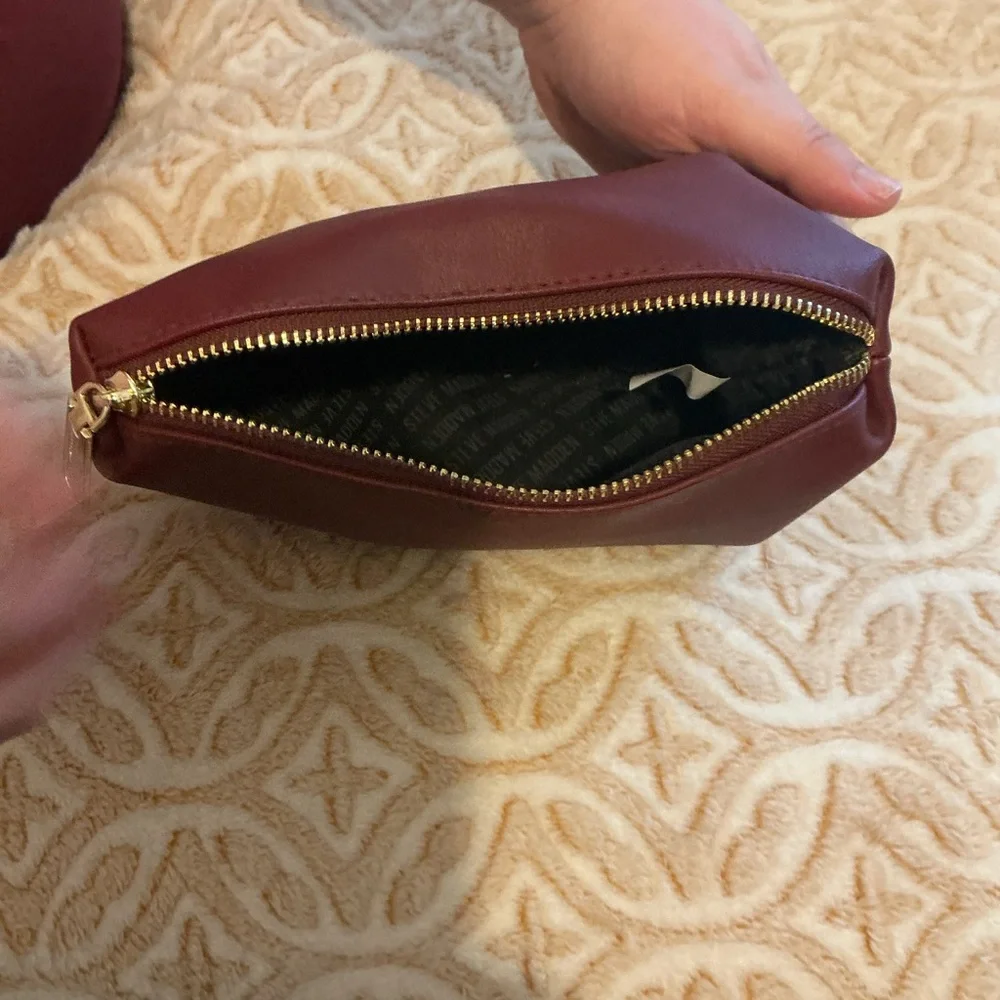 Steve Madden Burgundy Zip Pouch / Clutch – Gold Hardware